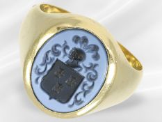 Ring: massiver Goldschmiedering mit Lagenstein-Gemme