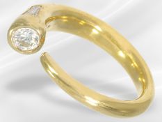 Ring: moderner Designer-Goldschmiedering mit Diamant/Brillantbesatz