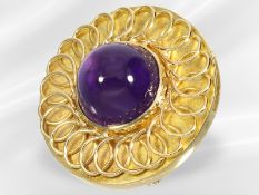 Brosche/Nadel: elegante vintage Goldschmiedearbeit mit schönem Amethyst-Cabochon, Handarbeit 18K