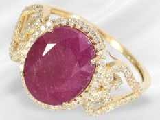 Ring: feiner Rubin/Diamant-Goldschmiedering, natürlicher Rubin von ca. 5,5ct, incl. IGI-Report