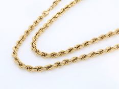 Kette/Collier: besonders lange vintage Goldkette im Kordelmuster