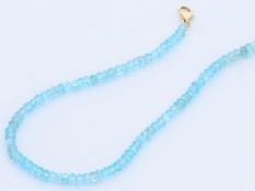 Kette/Collier: sehr schönes Aquamarin-Collier mit goldenem Karabiner