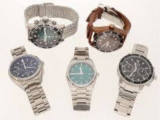 Armbanduhr: 5 sportliche Herrenuhren, neuwertig