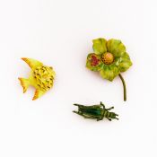 ROBERT- Drei Vintage Broschen mit Emaille