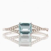 Aquamarin-Armreif mit Brillanten