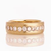 Halber Memoryring mit kleinen Brillanten