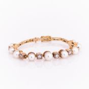 Armband mit Perlen und Diamanten