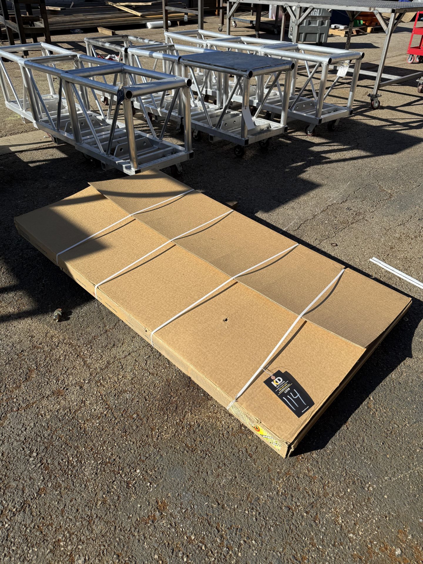 Uline Box Racking Uline New in Box Double Sided Floor Rack H-1904