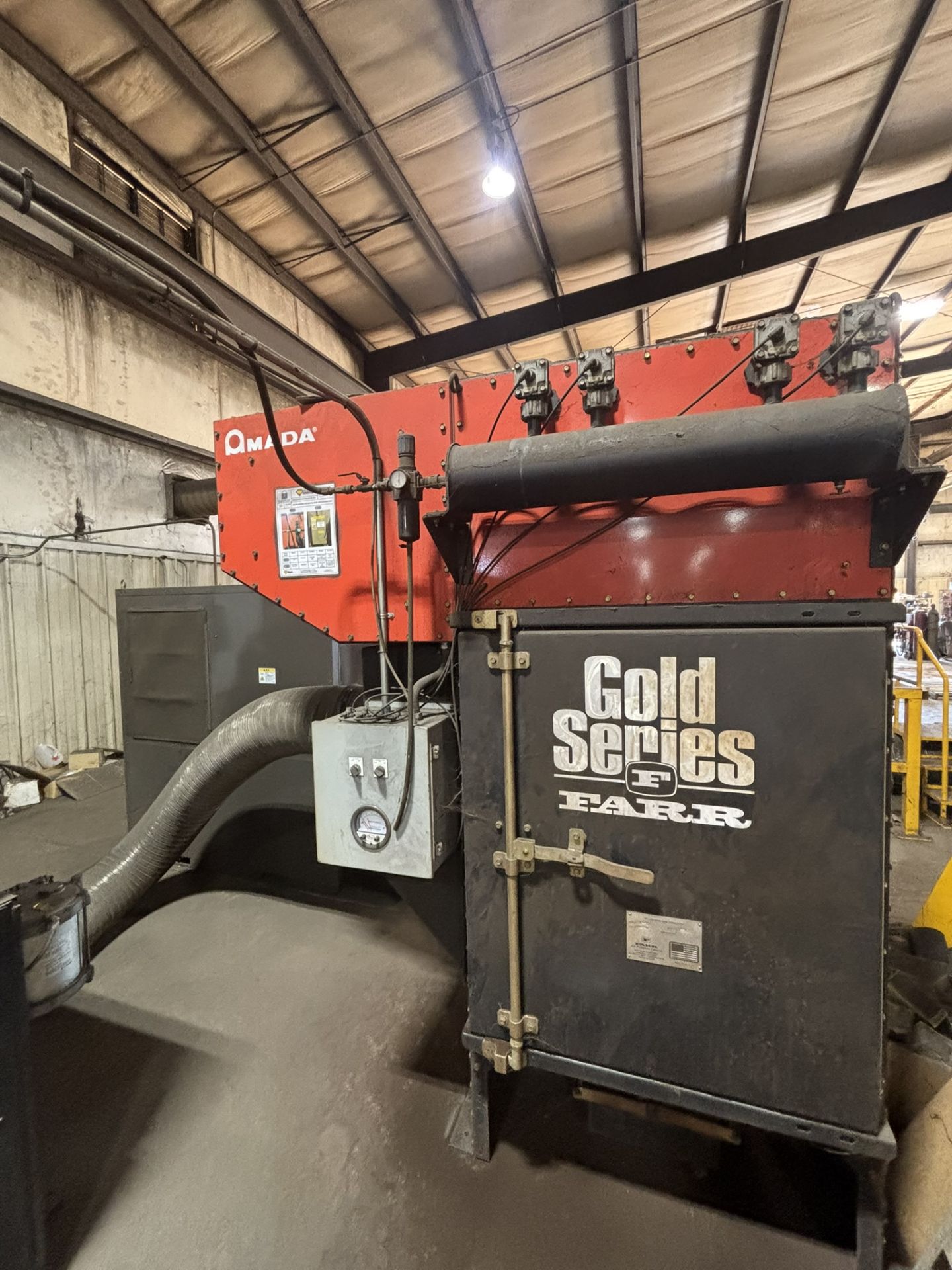 2006 Amada F03015NT CO2 Laser, 4,000w Resonator, 52,760 hours, with Chiller, Shuttle Table - Image 6 of 17