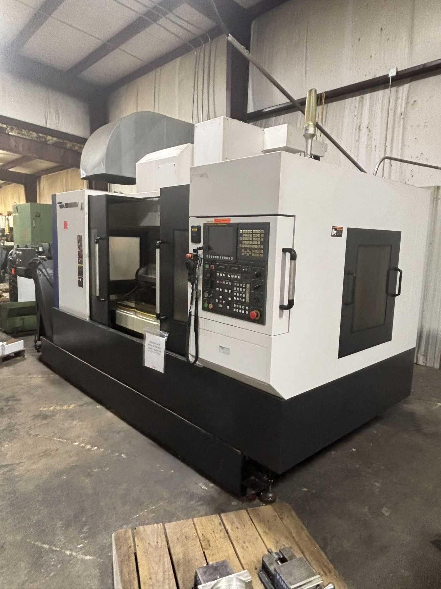 2015 Hyundai F650 Vertical CNC Mill 3 Axis +1 Indexer, Travels 55" x 26" x 25" S/N G3686-1161, - Image 2 of 6