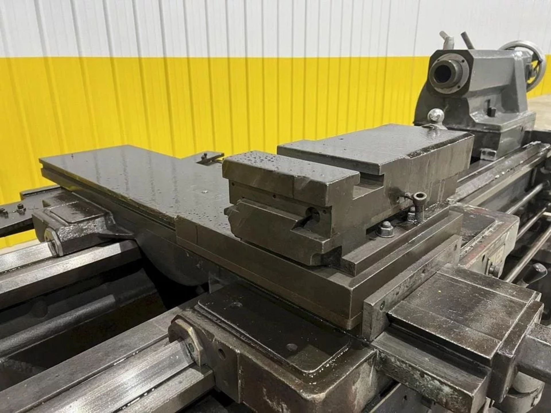 1979 Hercules AJAX HR2000, #25 Heavy Duty Gap Bed Engine Lathe, Type #25 Heavy Duty, Spindle - Image 6 of 16