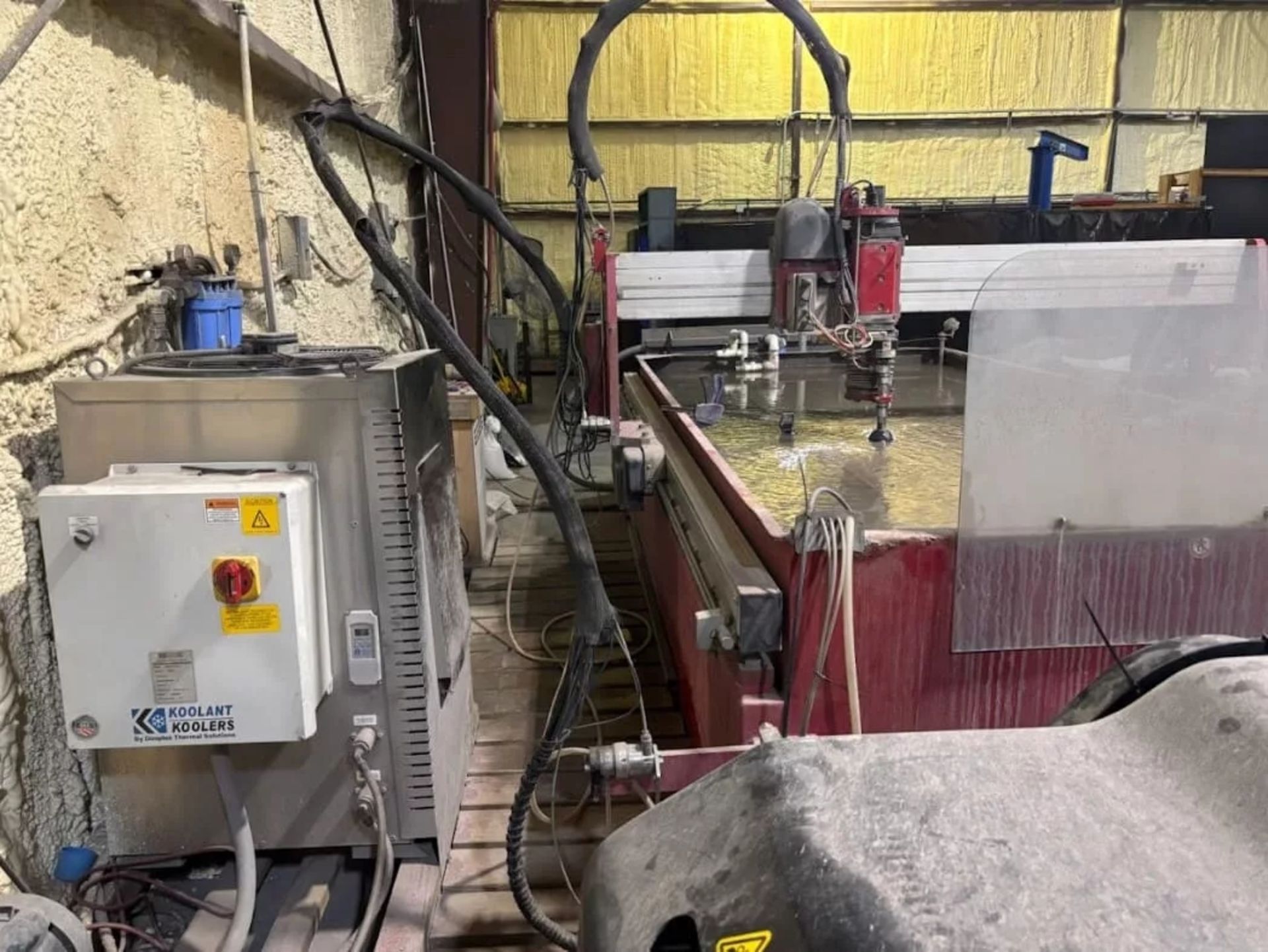 2013 Omax Maxiem 1530, 5.2′ x 10.1′ CNC Waterjet, Table Width 5.2', Table Length 10.1' - Image 4 of 7