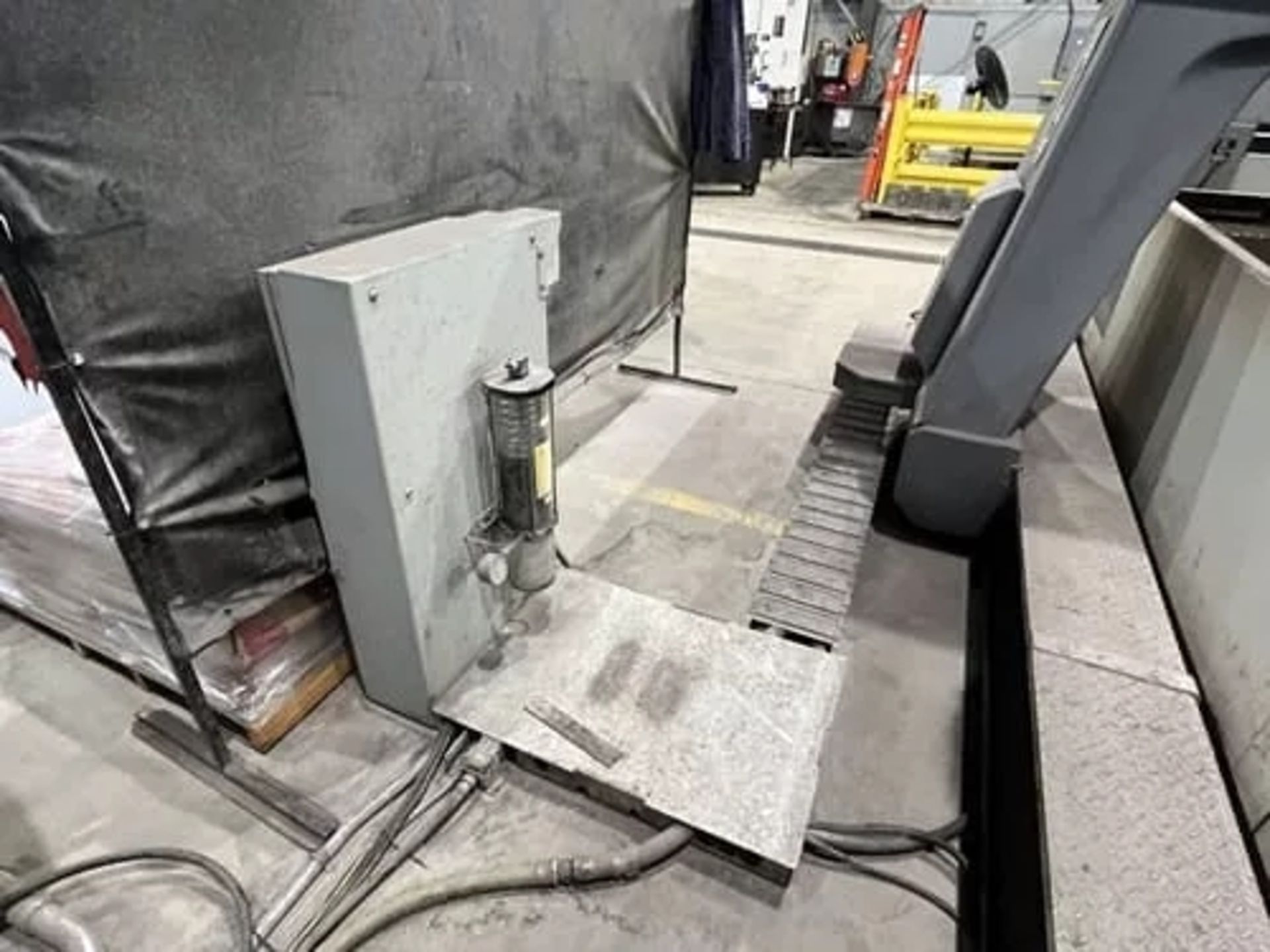 2014 Flow Mach 4 4030c, 10.2′ x 13.1′ DWJ Head CNC Waterjet, Table Width 10.2', Table Length - Image 15 of 21