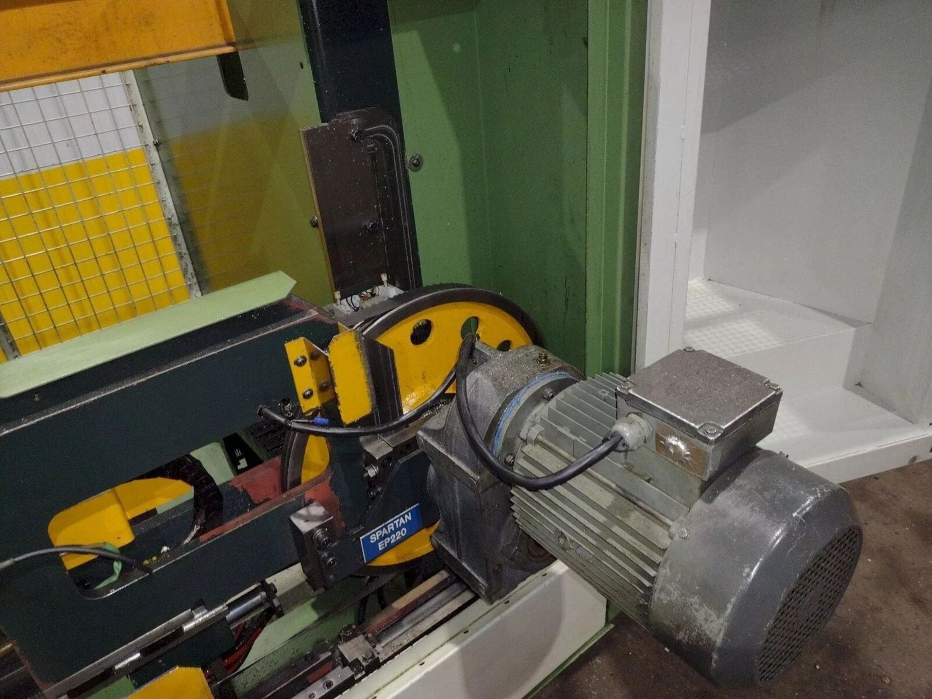 2000 Missler DEB 340 CE, Automatic Horizontal Bandsaw, Cutting Capacity 13.4" X 13.4" (340 X 340mm), - Image 15 of 24