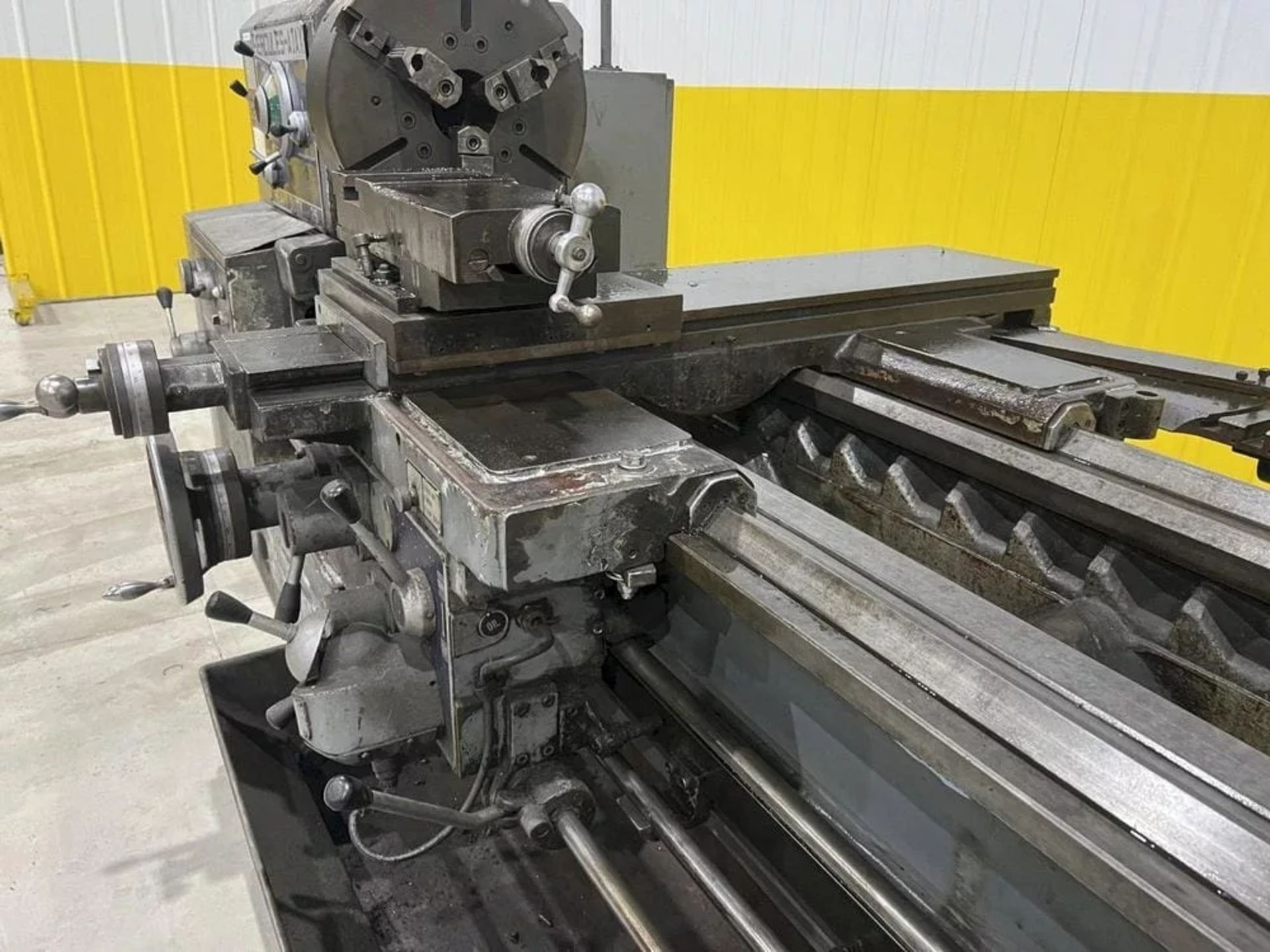 1979 Hercules AJAX HR2000, #25 Heavy Duty Gap Bed Engine Lathe, Type #25 Heavy Duty, Spindle - Image 9 of 16