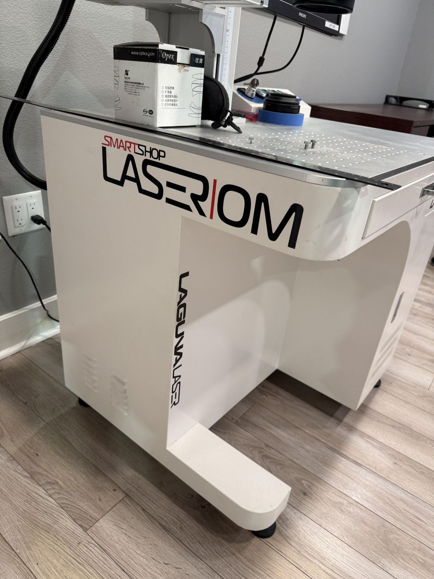 Laguna Smartshop Laser OM Laser Engraver With PC & Monitor, Control Various Extras With Small Rotary - Image 3 of 19