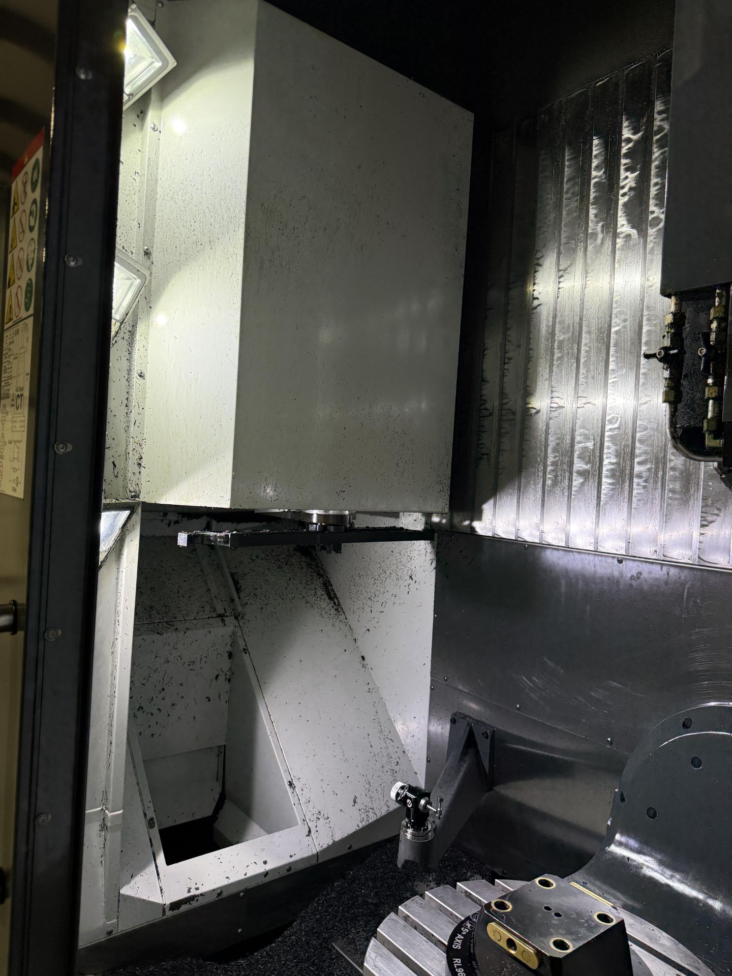 2019 Haas UMC 750SS, 5-Axis Vertical Machining Center, Haas Control, USB, Remote Jog, P-Cool, - Image 26 of 33