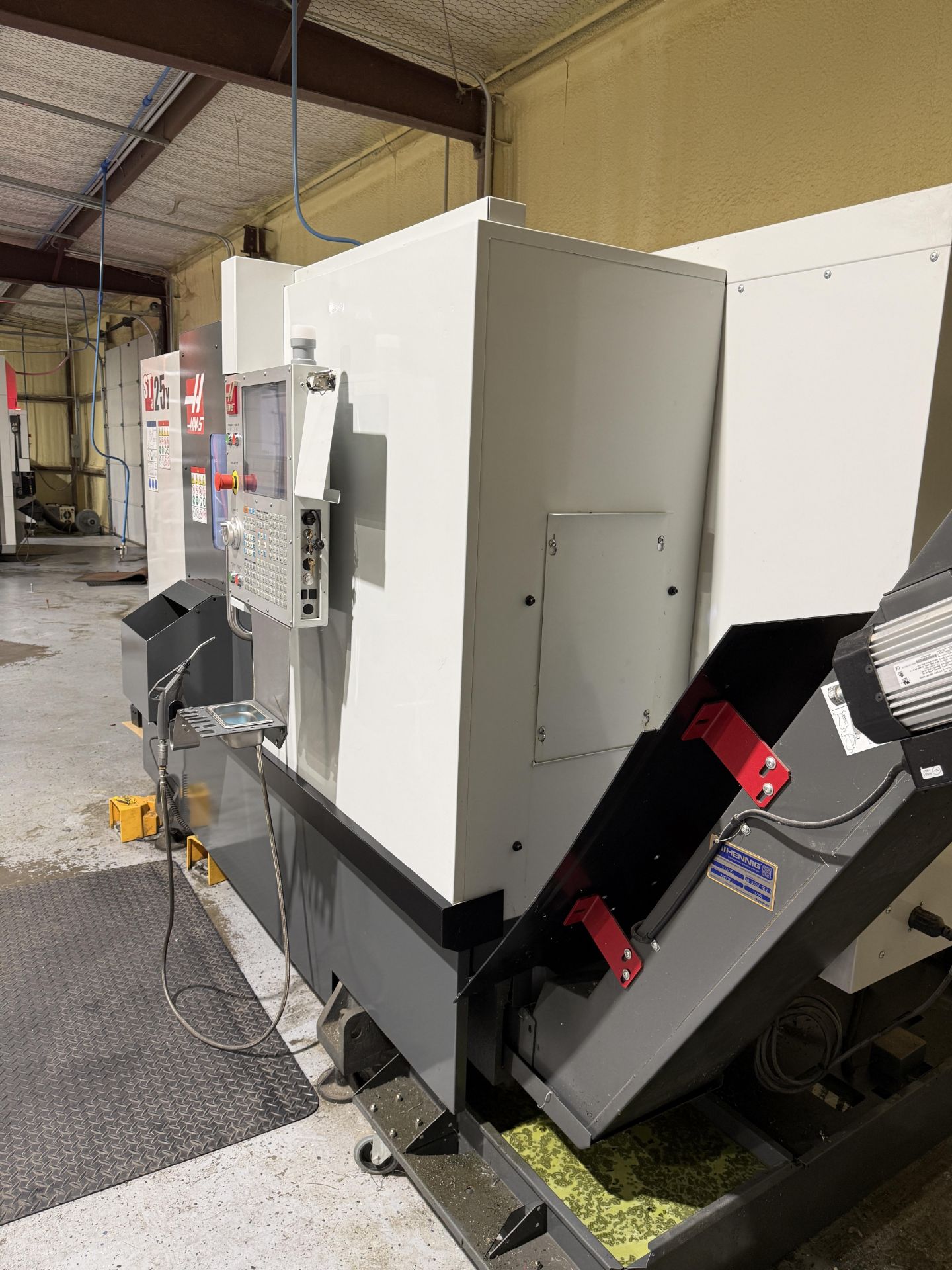 2019 Haas ST-25Y CNC Lathe With Y Axis Live Tooling, 10" 3-Jaw Chuck, Tool Presetter, Sub Spindle - Image 8 of 31