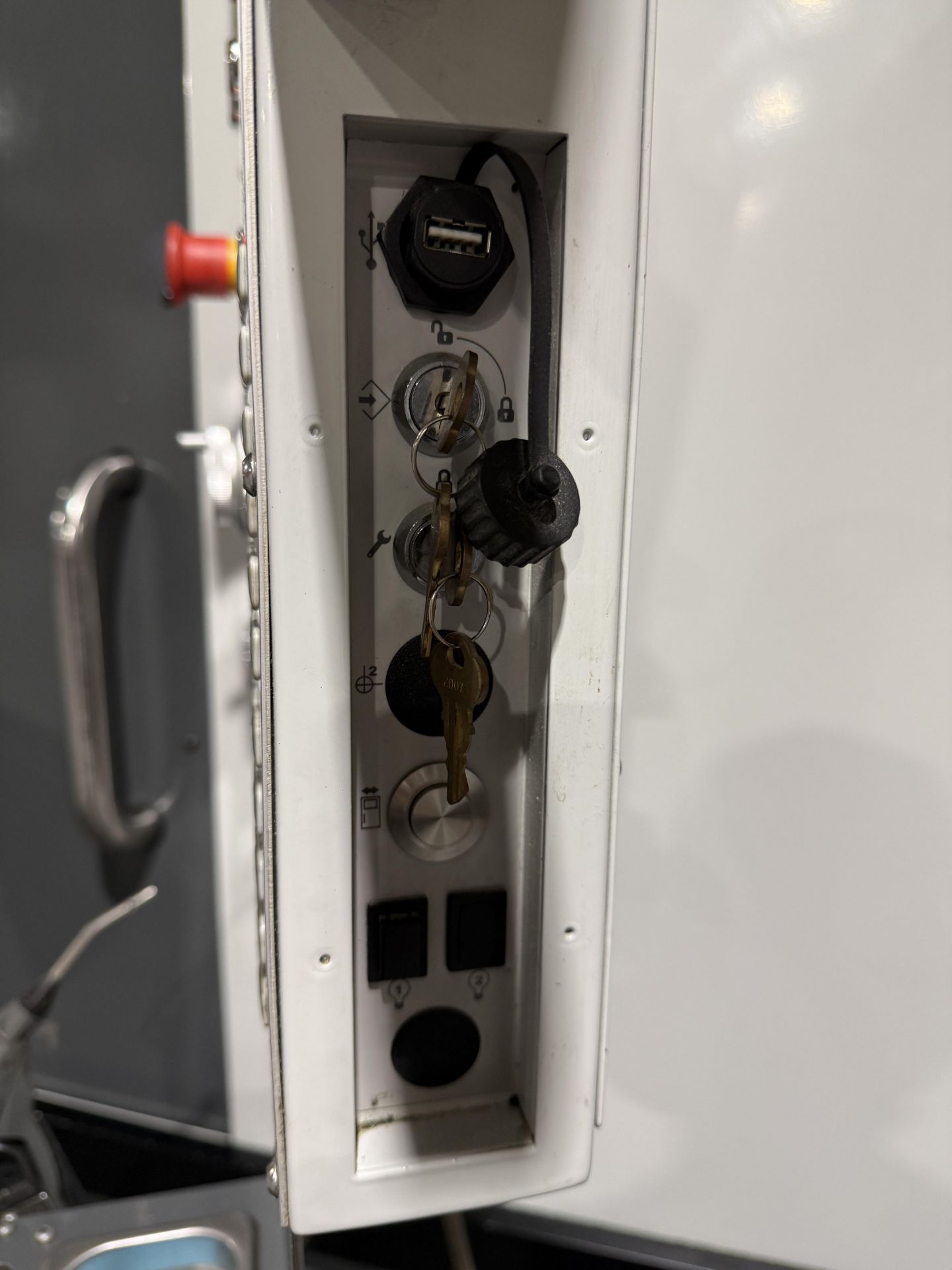 2019 Haas ST-25Y CNC Lathe With Y Axis Live Tooling, 10" 3-Jaw Chuck, Tool Presetter, Sub Spindle - Image 5 of 31