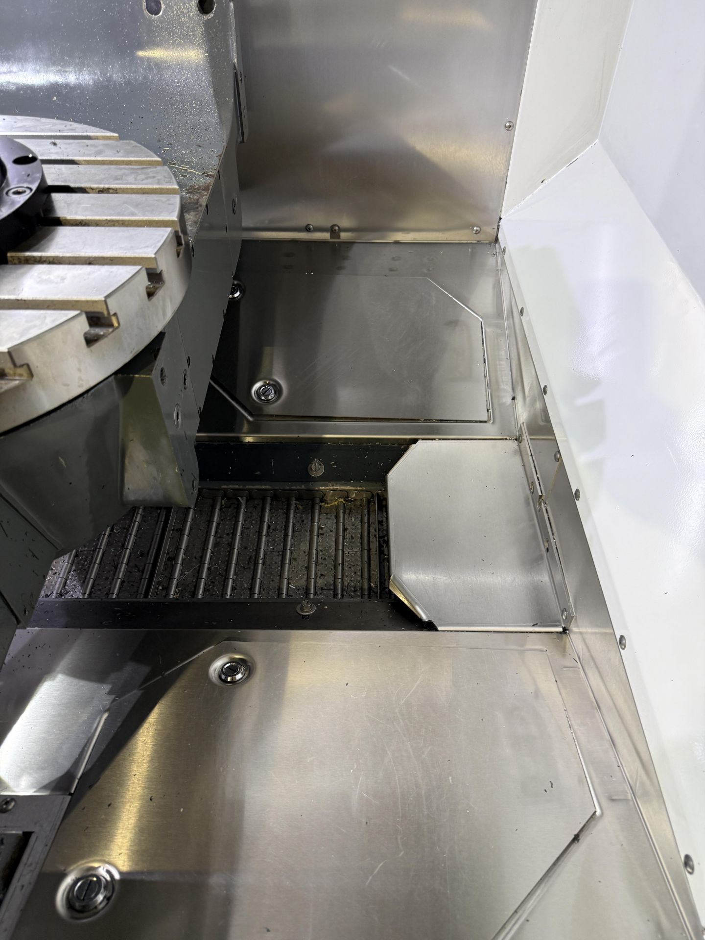 2019 Haas UMC 750SS, 5-Axis Vertical Machining Center, Haas Control, USB, Remote Jog, P-Cool, - Image 19 of 33