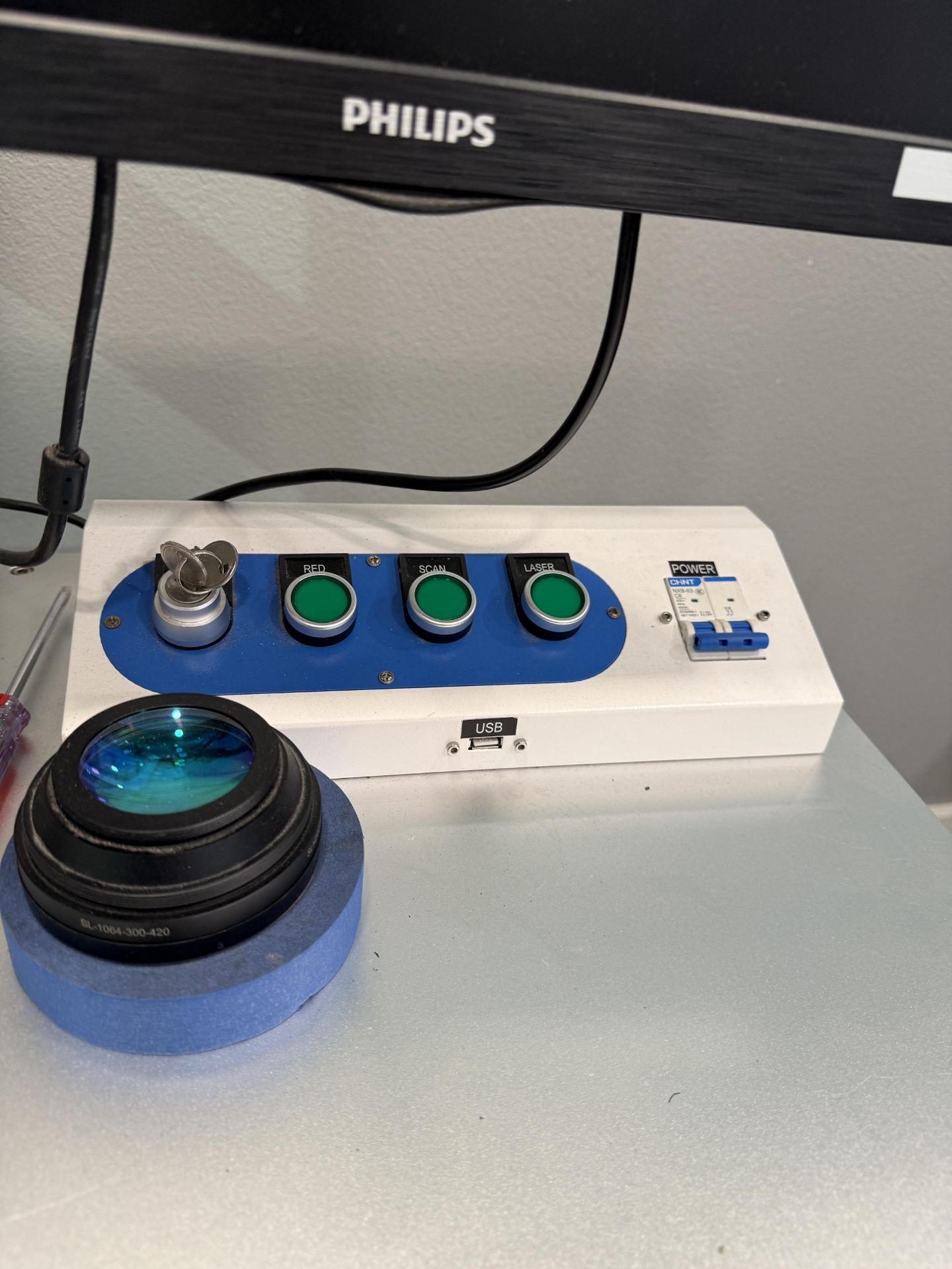Laguna Smartshop Laser OM Laser Engraver With PC & Monitor, Control Various Extras With Small Rotary - Image 8 of 19