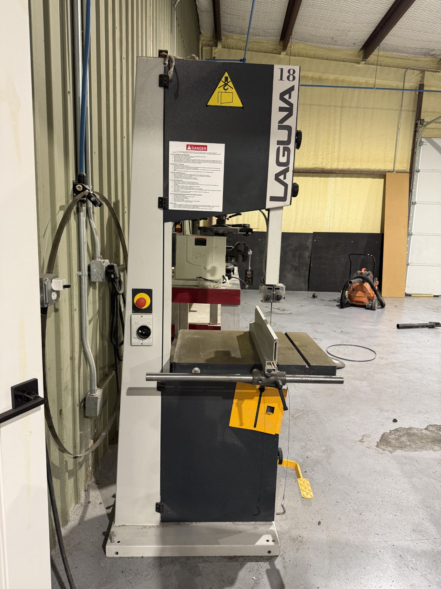 2019 Laguna 18 Vertical Bandsaw Model LT18 - Image 8 of 11