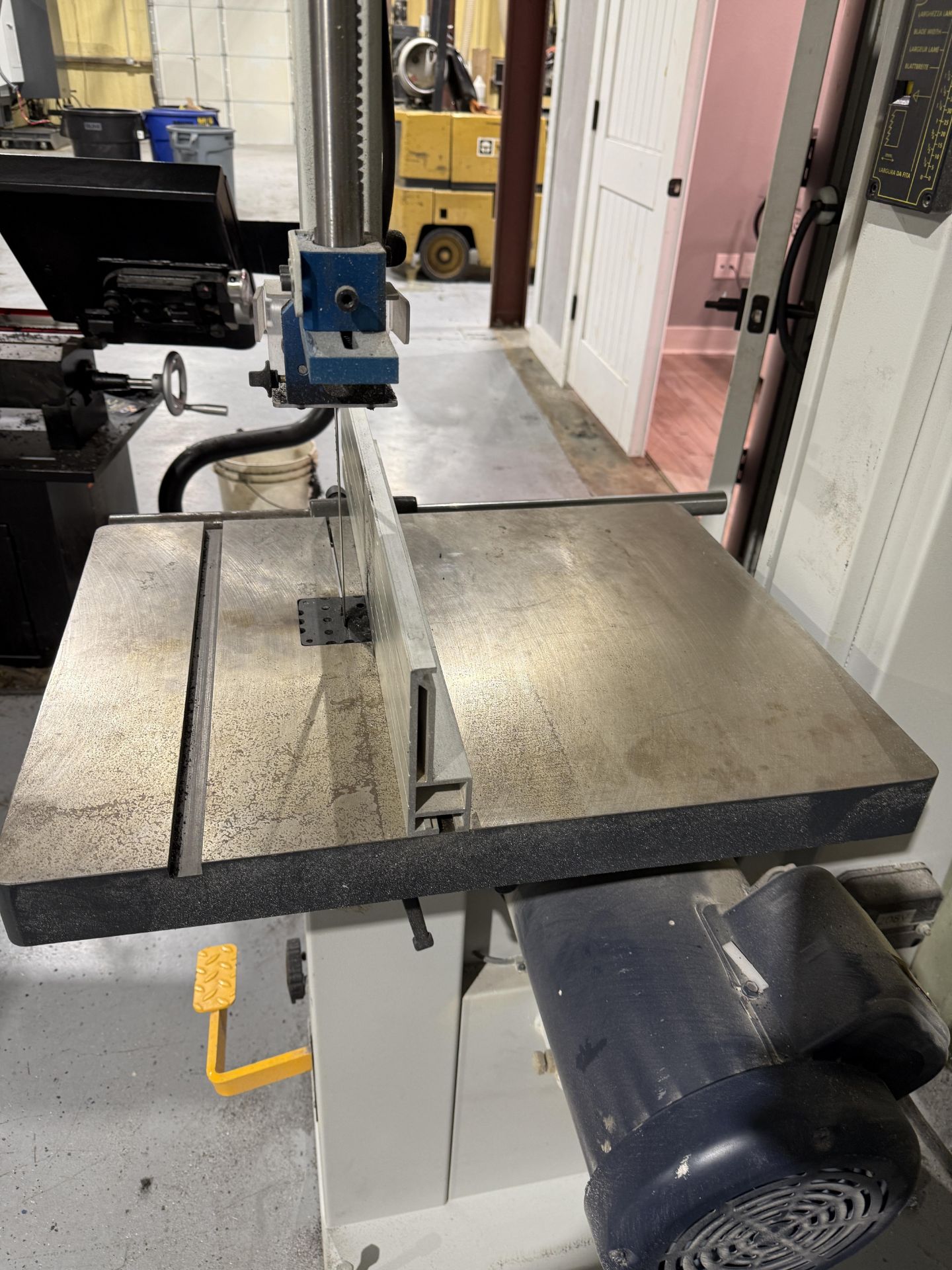 2019 Laguna 18 Vertical Bandsaw Model LT18 - Image 5 of 11