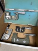 Mitutoyo Retractable 0"-1", 1"-2", 2"-3" Outside Micrometer & Etalon Retractable E-34 Micrometer