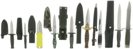 Konvolut von 8 diversen Blankwaffen