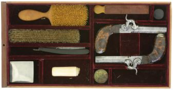 Perkussions-Reisepistolenpaar in Reiseschreibtisch/-Nessesaire, Kal. 17mm