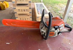 STIHL MS 171 Gas Chainsaw - Starts & Runs