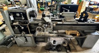 Voest Heavy-Duty Geared-Head Gap-Bed Engine Lathe - Working Condition