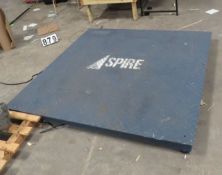 4000 lb. platform scale with digital read out model LP7510A 5x5 platform tests good