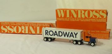 Winn Ross die cast metal Roadway semi tractor and trailer
