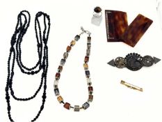 A selection of costume jewellery