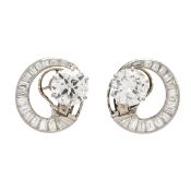 MAGNIFICENT PAIR OF DIAMOND SCROLL EAR CLIPS, ESTIMATED 9.5CTS TOTAL