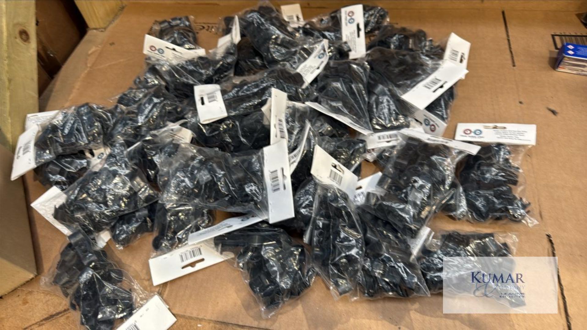 Hose safety clips - Image 4 of 4