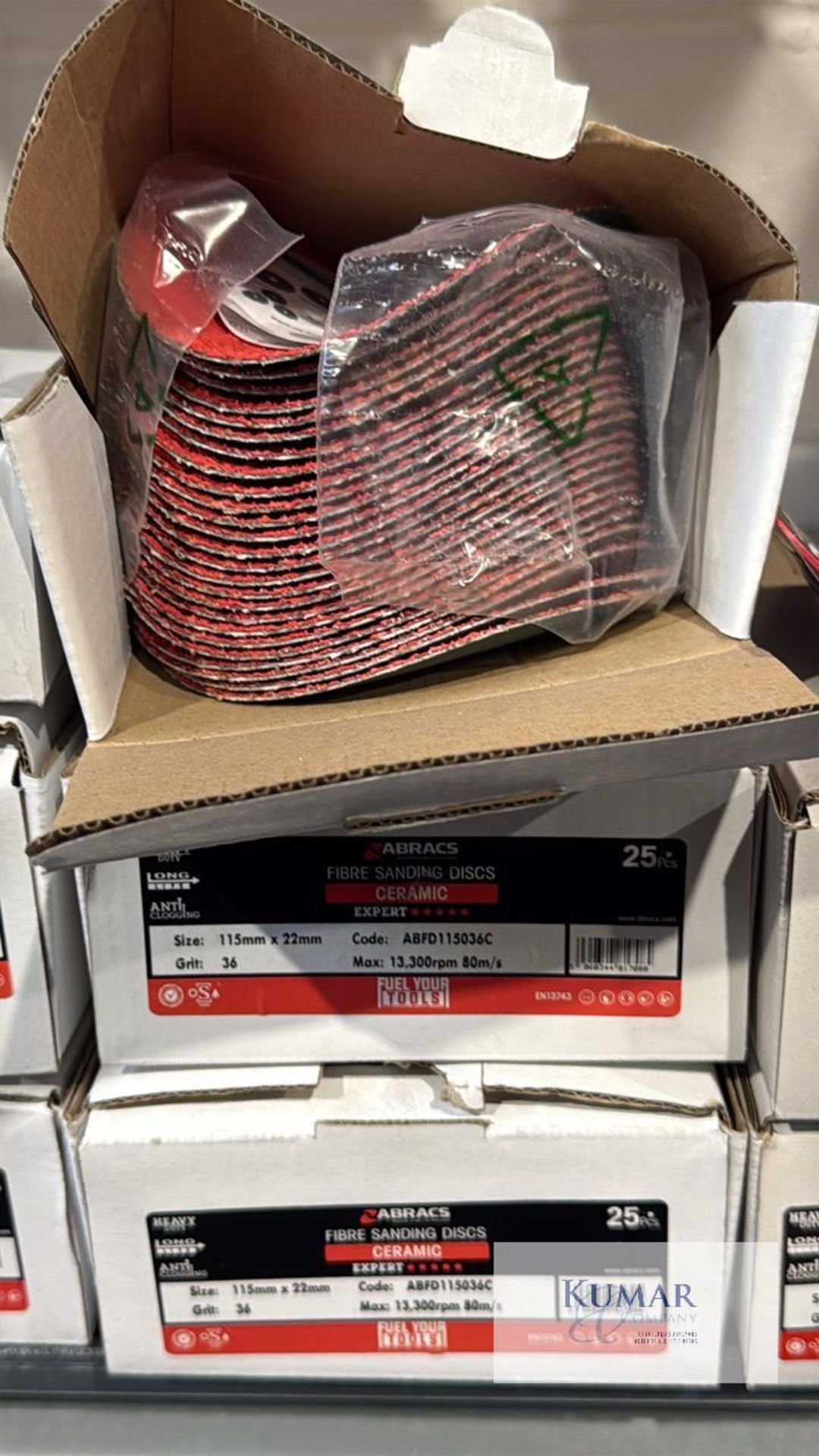 Large Quantity of Abracs Various Sanding Disks - See Pictures for Sizes and Specs - Image 7 of 9