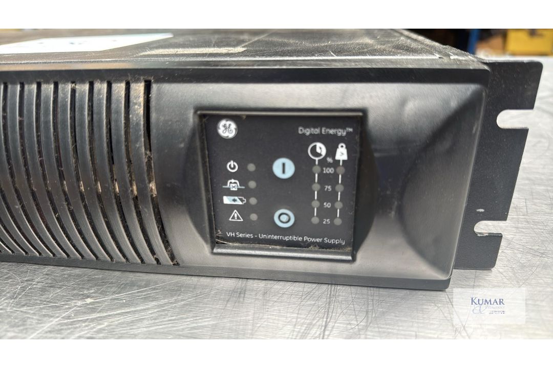 GE Digital Energy VH Series Uninterruptible Power Supply Model 3000 - L - 230 - Image 4 of 9