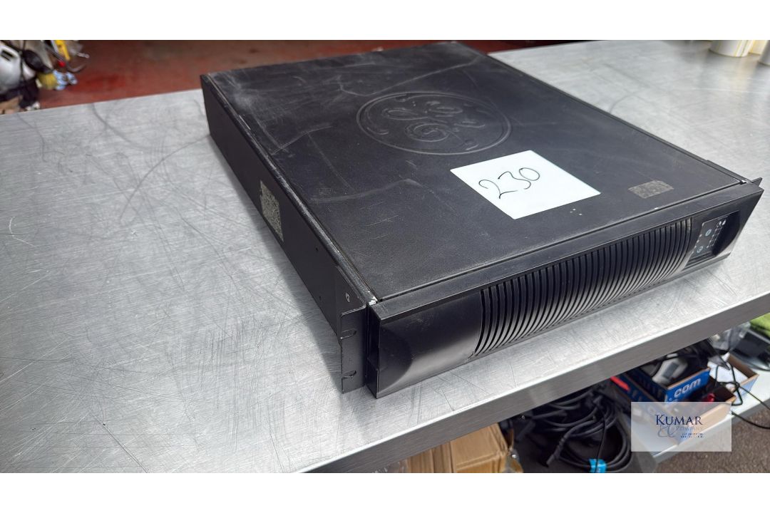 GE Digital Energy VH Series Uninterruptible Power Supply Model 3000 - L - 230 - Image 2 of 9