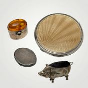 Konvolut von 3 Döschen und 1 Nadelkissen in Form eines Schweins