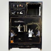 Chinoiserie-Sideboard
