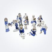 Bing & Gröndahl und Dahl Jensen, Konvolut von 14 Kinderfiguren