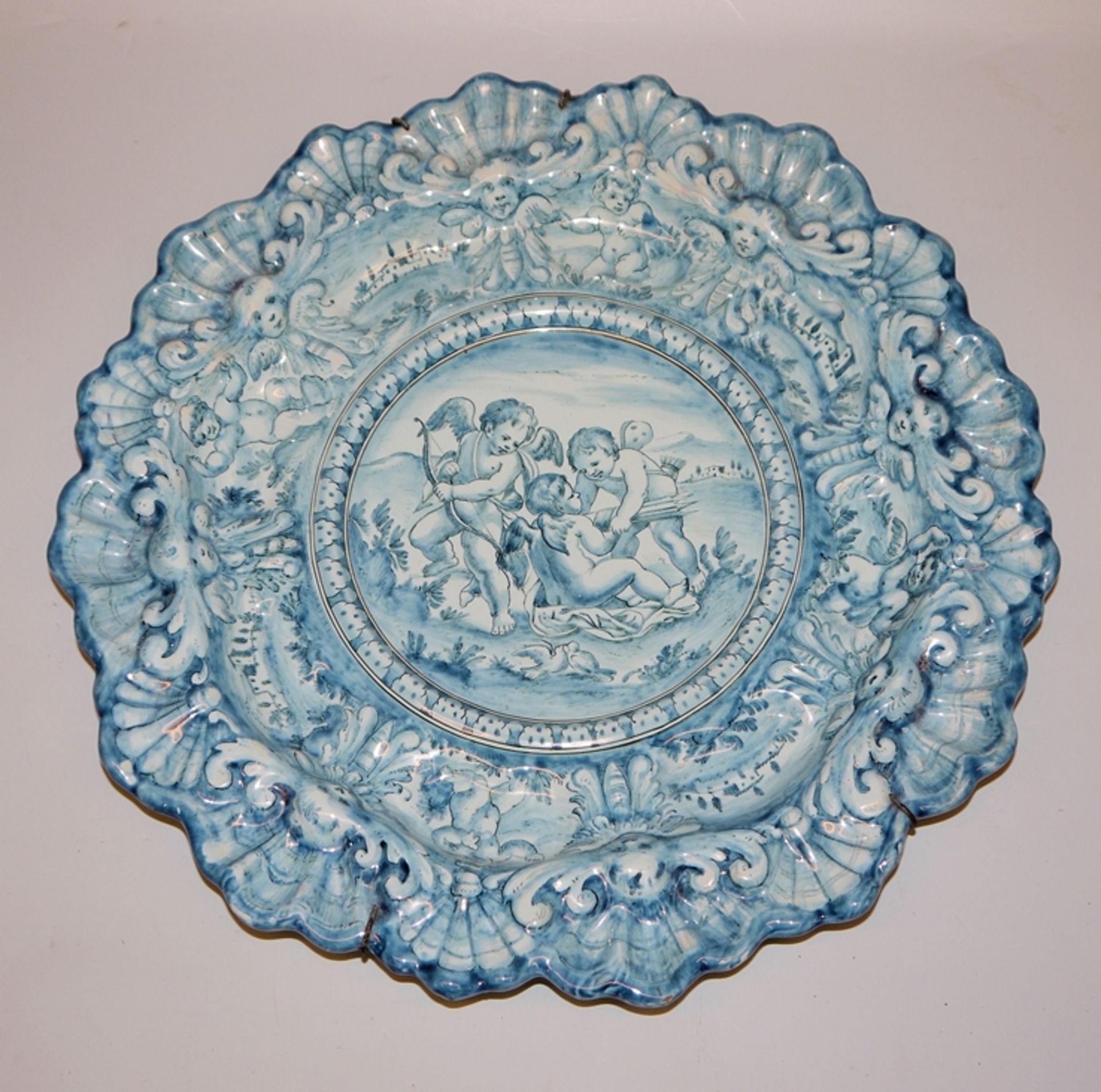 Große Fayenceplatte im Stil der Renaissance von Cantagalli, Florenz, Ende 19. Jh.
