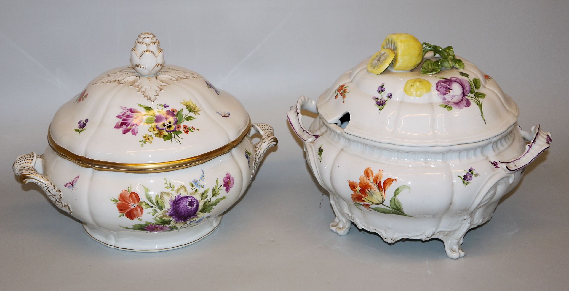 Zwei Porzellan-Suppen-Terrinen, KPM und Nymphenburg um 1900/ 20