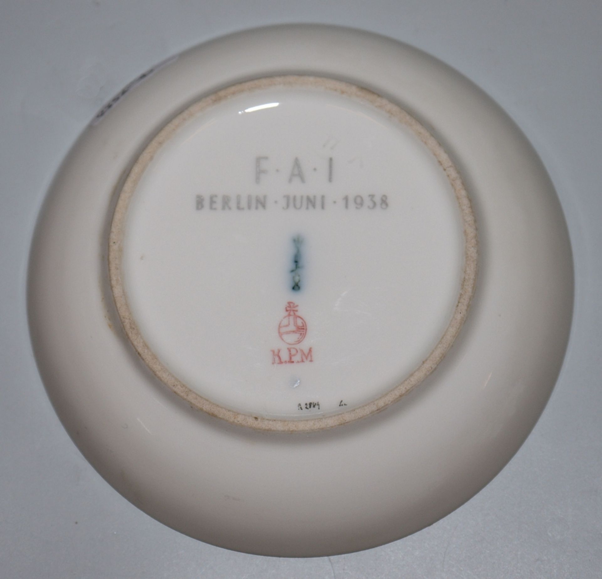 Erinnerungsteller der Fédération Aéronautique Internationale (FAI), von KPM Berlin 1938  - Bild 2 aus 2