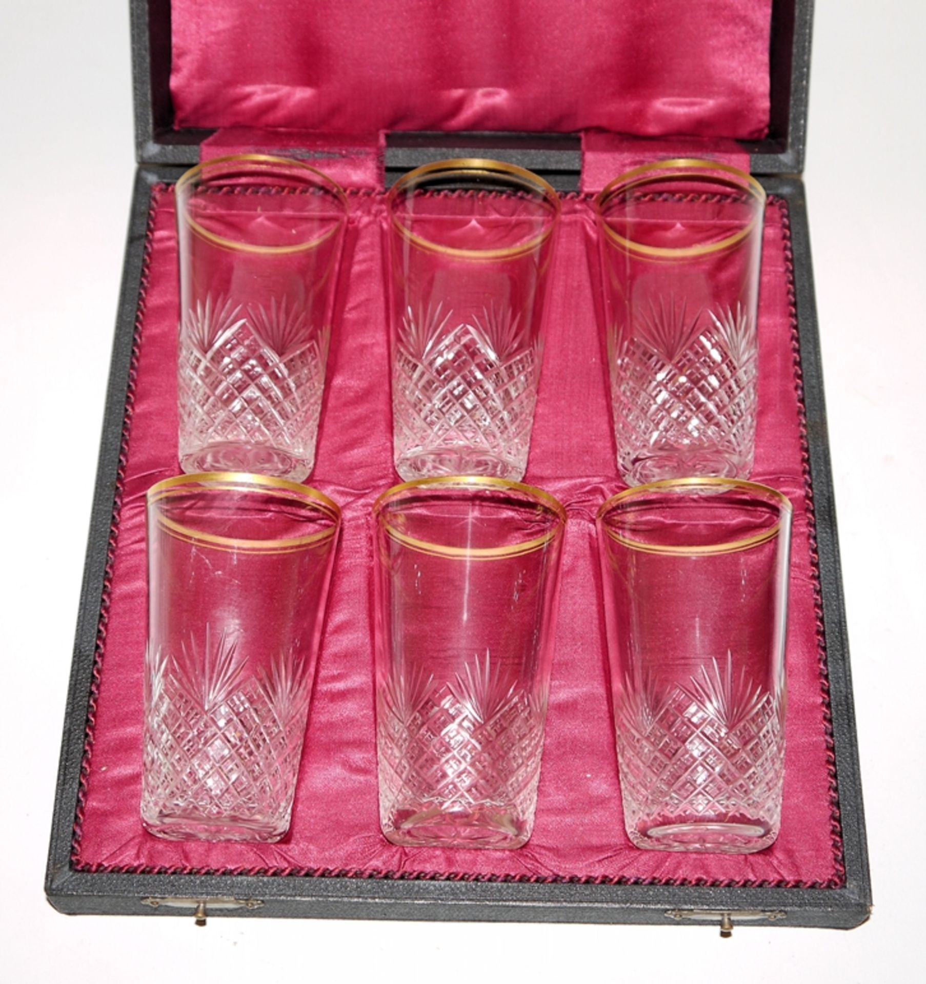 Chinoiserie-Schatulle, feiner Trinkgläser-Satz und Satsuma-Vase, Frankreich, England und Japan um 1 - Bild 3 aus 4