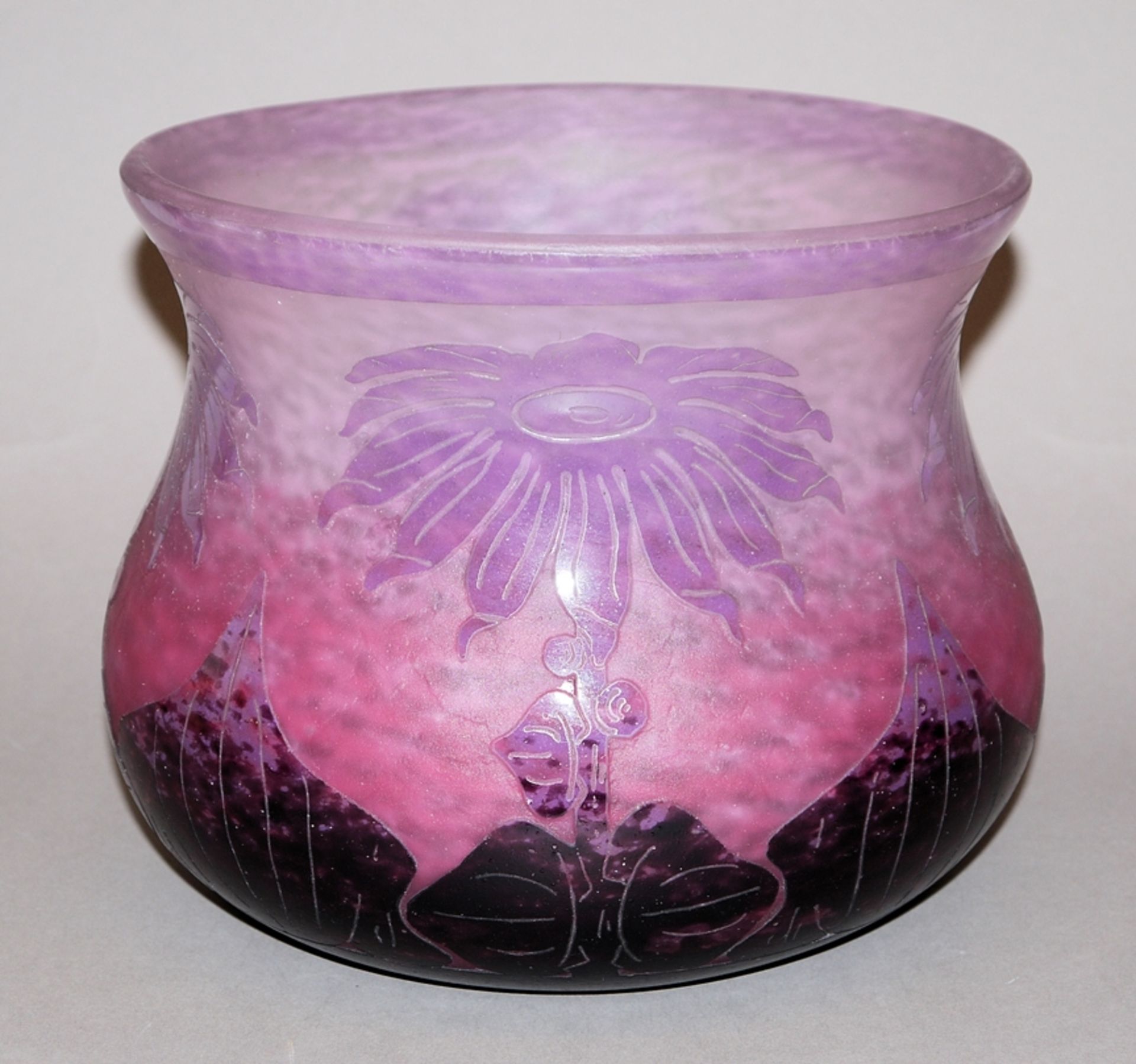Charles Schneider, große Cameo-Glasvase „Dahlias“, Épinay-sur-Seine 1923-26