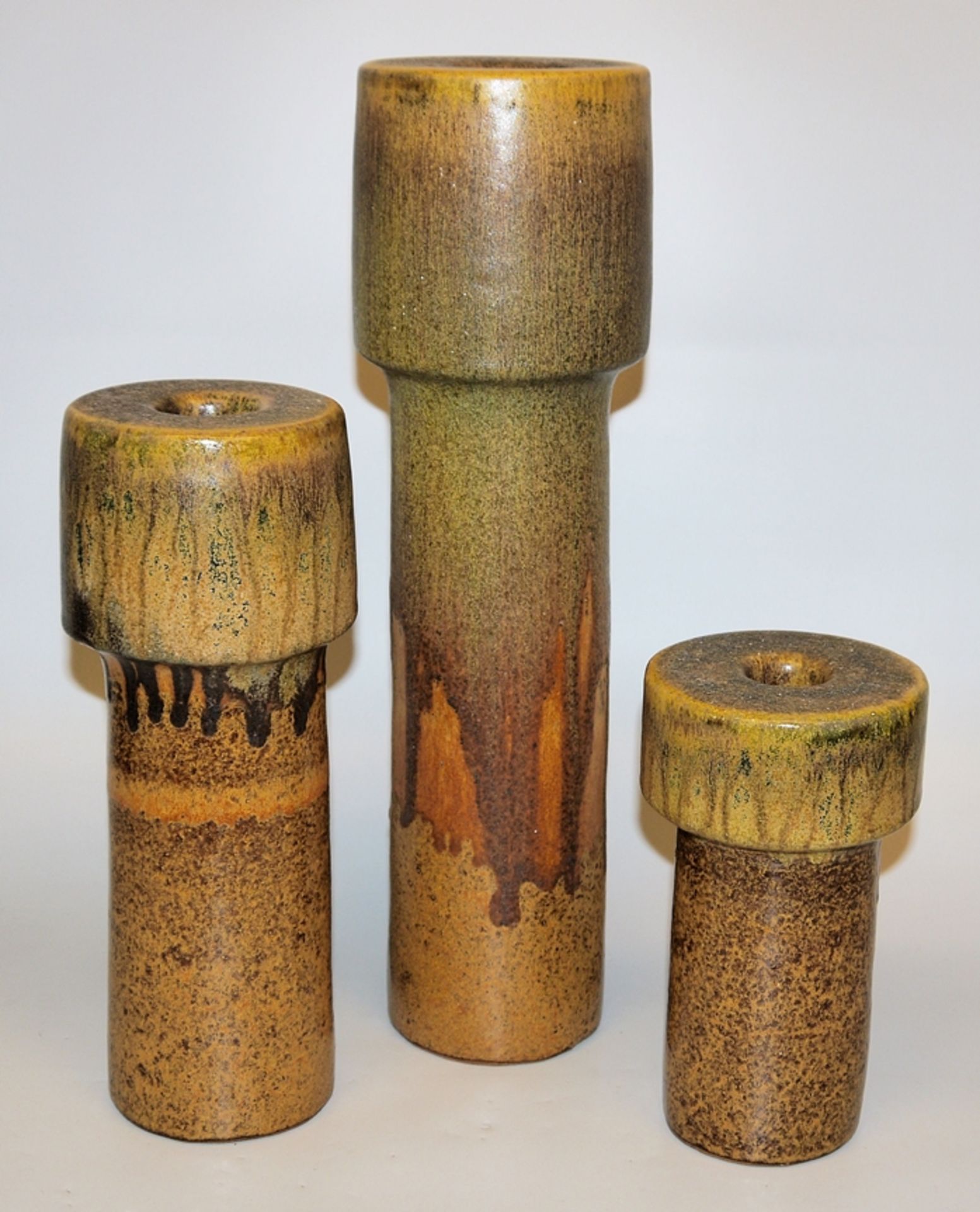 Fünf Teile Kunstkeramik, 2. H. 20. Jh. - Bild 2 aus 3
