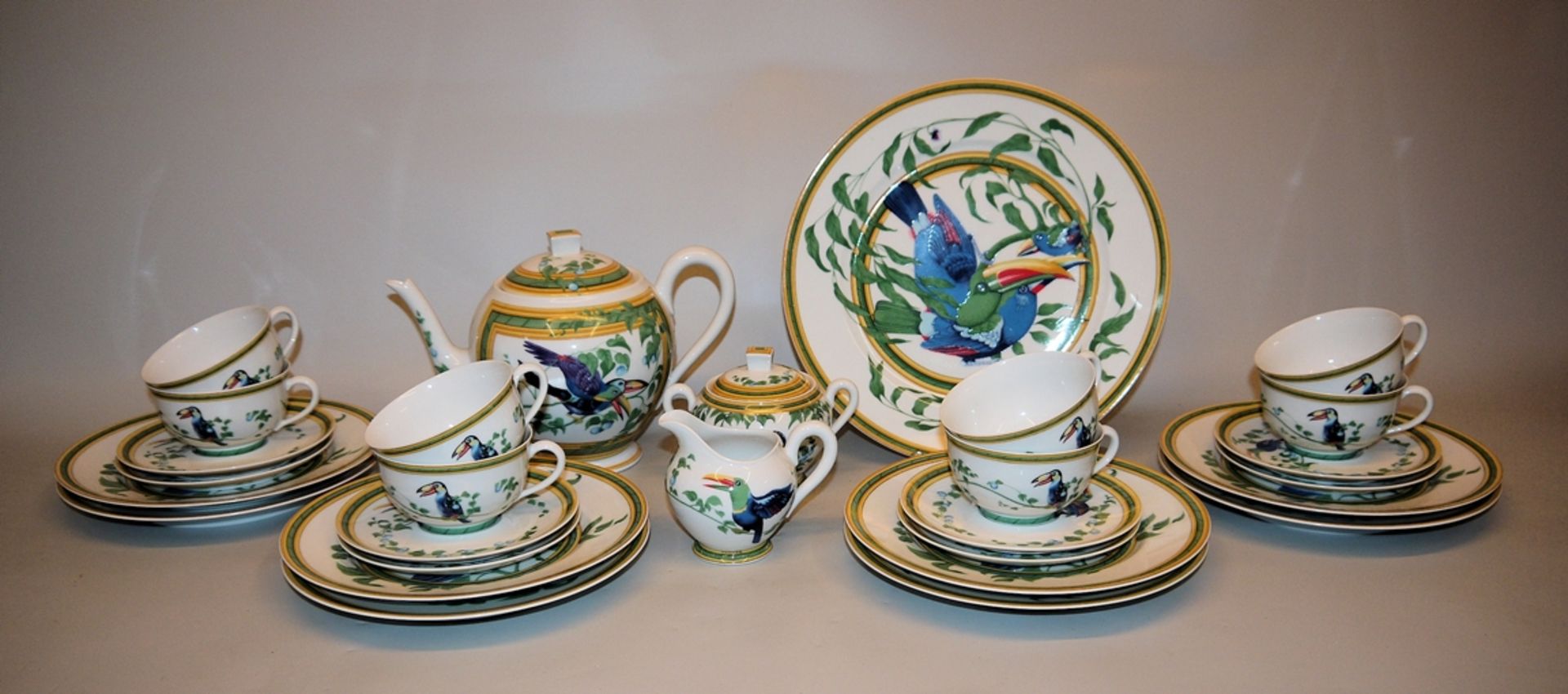 Porzellan-Teeservice "Toucans" für 8 Personen, Hermès, Paris